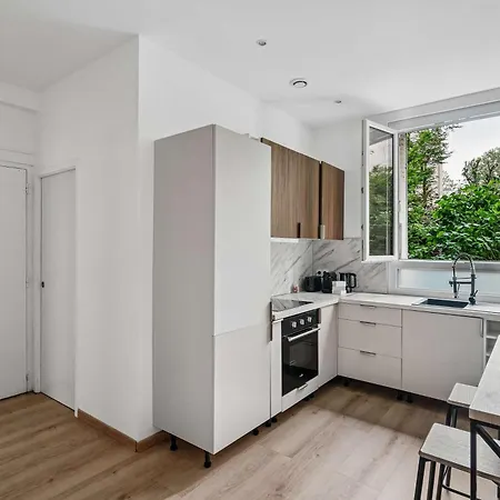 Cozy And Modern In Lejlighed